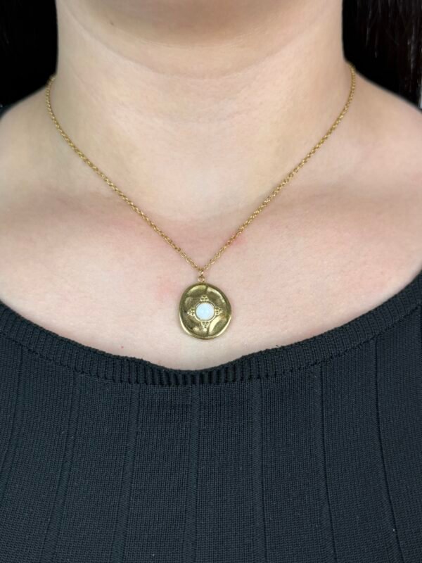 Collier Médaillon Lunaire